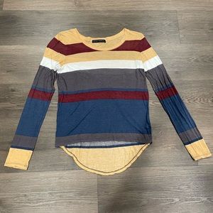 Multi color long sleeves top